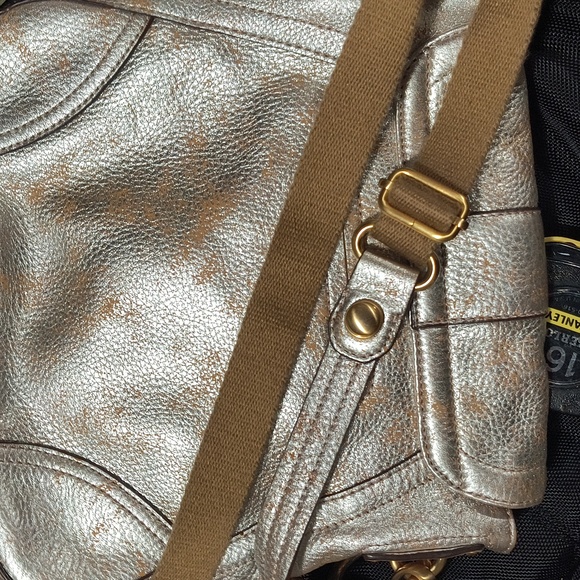 B Makowsky leather crossbody leather bag - Picture 10 of 10